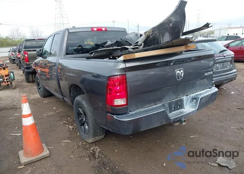 2019 Ram 1500 Classic Express 4X4 6'4 Box из США, поврежденный, VIN 1C6RR7FG0KS534933